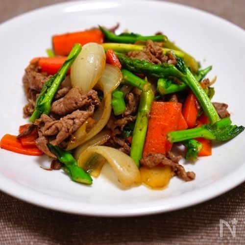 アスパラと菜の花の牛肉オイスターソテー
