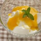 【100kcal】ココナッツミルクプリン マンゴーソース