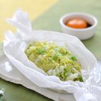 千切りキャベツ包みの和風チキンバーグ