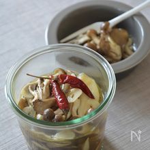 漬けておくだけで簡単！作り置きできるピクルスレシピ