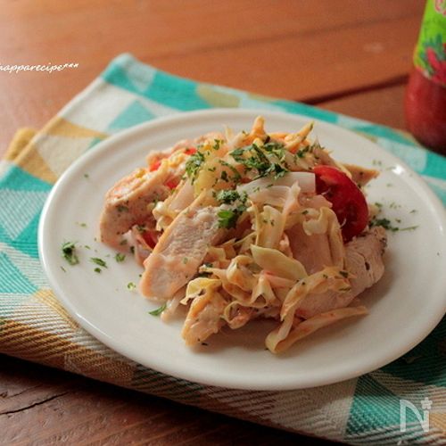 グリルチキンのスパイシーサラダ