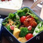スナップエンドウのチーズ詰め。