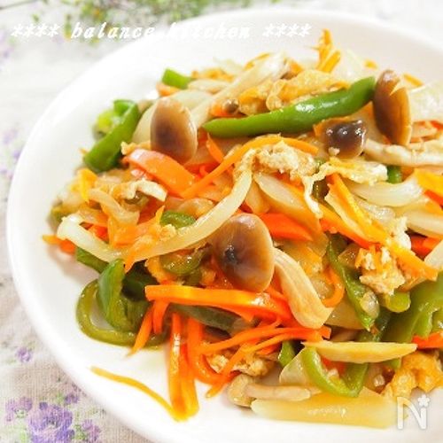 簡単!安い!油揚げと野菜のオイスター炒め