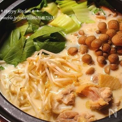 鶏肉と青梗菜の豆乳鶏味噌鍋