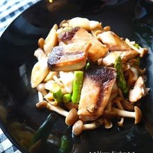 ぶりと半端野菜のオイスター柚子胡椒照り焼き