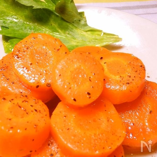 ココナッツオイルでにんじんのグラッセ
