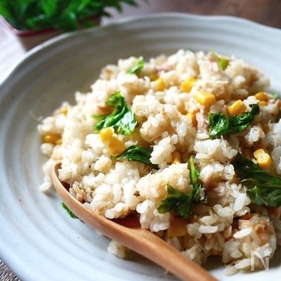 レンジで3分♪ランチにしらすとツナの和風チャーハン