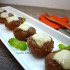 お弁当に!ソースをかけなくてOKなソース入りチーズハンバーグ