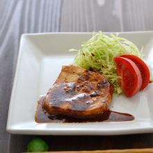 メカジキの黒酢照り焼き