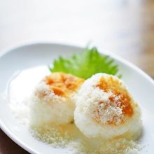 味噌とパルミジャーノ・チーズ焼きおにぎり
