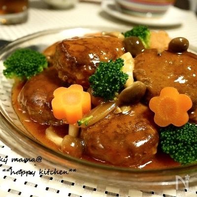 ふわふわ柔らか♪子供が大好きな煮込みハンバーグ