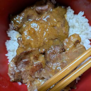兎銀リブの作ってみた!投稿(また食べたくなる！味噌照り生姜焼き丼！)