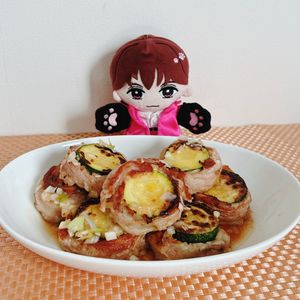 しめかずの作ってみた!投稿(一気に巻くので手間なし♪豚巻きズッキーニの甘酢ねぎ照り焼き)