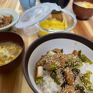 1132713の作ってみた!投稿(【天才的♡絶品すぎる焼き鳥丼】ごはんが足りなくなるほど美味◎)