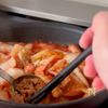 材料３つでメイン！《白菜とウィンナーのトマト味噌煮》の工程6