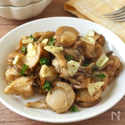 【ベビーホタテと舞茸のガリバタ醤油】やみつきになる簡単レシピ