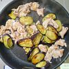 【とろ茄子と豚こまの甘辛丼】ガッツリ満足!やみつきメシの工程5