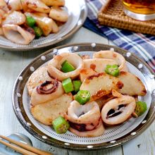 ご飯に合う！『イカと長芋とおくらのバター醤油炒め』