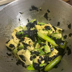 けんいづの作ってみた!投稿(アスパラガスとアボカドの のりサラダ)