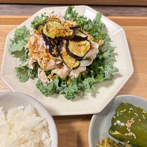 ろろの作ってみた!投稿(たれが絶品！豚キャベツのしょうが醤油だれ【#茹でるだけ】)