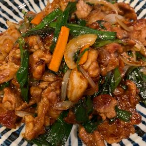 ぐ〜たら子の作ってみた!投稿(行列の中華屋さんの🍚豚ニラにんにく辛味噌スタミナ炒め🤩)