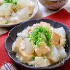 ボリュームたっぷり☆『大根と厚揚げのごま味噌鶏そぼろあん』