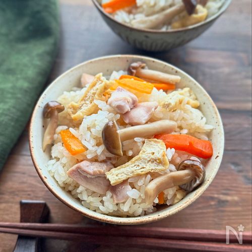 【鶏肉としめじの炊き込みご飯】だし香る！