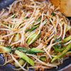 行列の定食屋さんの🍚うま辛🤩ごま担々もやし肉野菜炒め定食の工程4