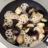 ［ホット豚しゃぶ］豚と蓮根となすのみぞれ煮！体が温まるおかずの工程2