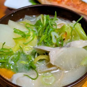 まゆのの作ってみた!投稿(にんにく香る《キャベツがおいしい♡我が家の豚汁》)