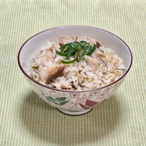 キャピタンの作ってみた!投稿(調理時間30秒!!入れて待つだけ【サバ缶の炊き込みご飯】)