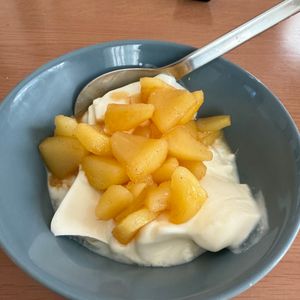 PONZの作ってみた!投稿(りんごあったらこれ作ろっ！簡単美味しいアップルパイの中身♩)