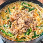 簡単10分！家にある調味料で濃厚コクうま◎【豚バラ担々鍋】