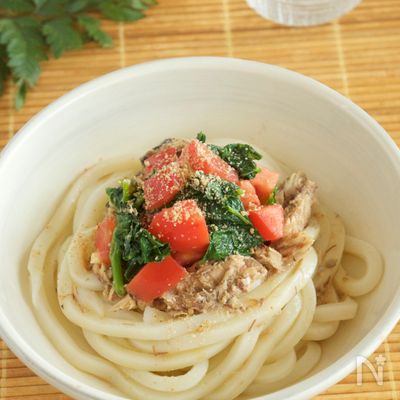 鯖缶モロヘイヤトマトうどん