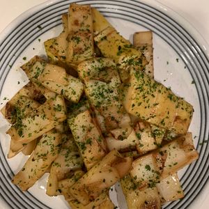 ぐ〜たら子の作ってみた!投稿(【こんがり焼きたけのこ昆布バター仕上げ】おつまみにも🍻)