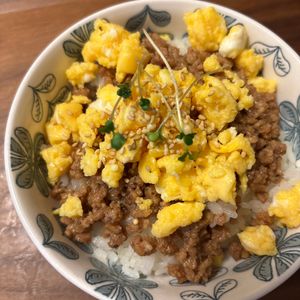 さもあの作ってみた!投稿(簡単10分☆あっという間の二色丼。)