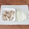 スパイス香る♪ふわふわカレー肉団子のコンソメスープの工程1