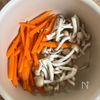 【にんじんとしめじのふわ玉中華スープ】とろとろ〜♡の工程1