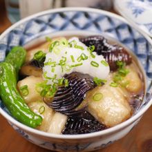 とろとろ切り餅と茄子の揚げびたし😋🍶