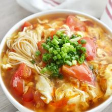 旨みたっぷり！トマト酸辣そうめん