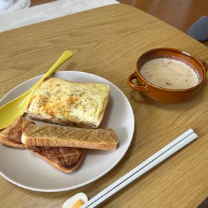 お腹空いたねこの作ってみた!投稿(お家で作ろう♪クロックムッシュ)