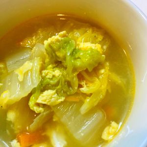 みおの作ってみた!投稿(【くたくた白菜と卵のうま塩スープ】白菜ペロリと消費！)