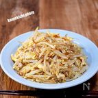 ご飯がすすむ「豚ひき肉ともやしの玉子炒め」
