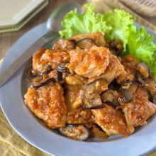 とろ〜りなすがやみつきに！【辛くない鶏チリ風炒め】