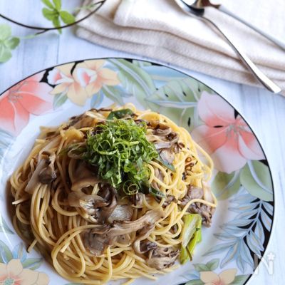 舞茸と塩昆布のスパゲッティ