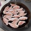 子どもの手が止まらない!《BBQチキン》の工程5