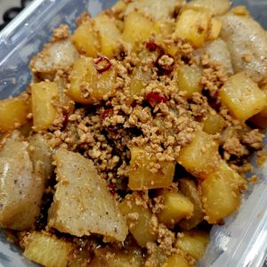 ヴェルの作ってみた!投稿(【我が家自慢のごはん泥棒】豚ひき肉と大根こんにゃくの甘辛煮)