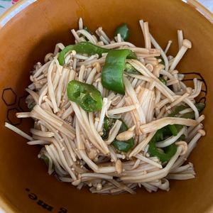 万福の作ってみた!投稿(レンジで5分！【えのきとピーマンのオイスターソース和え】)