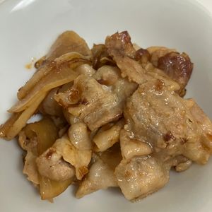 あいるんの作ってみた!投稿(【豚バラ大根のオイポンおかか炒め】ご飯泥棒な簡単おかず♡)