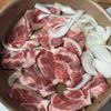 【タレが旨すぎる♡︎至高の豚丼】子供喜ぶ10分レシピ♪の工程1